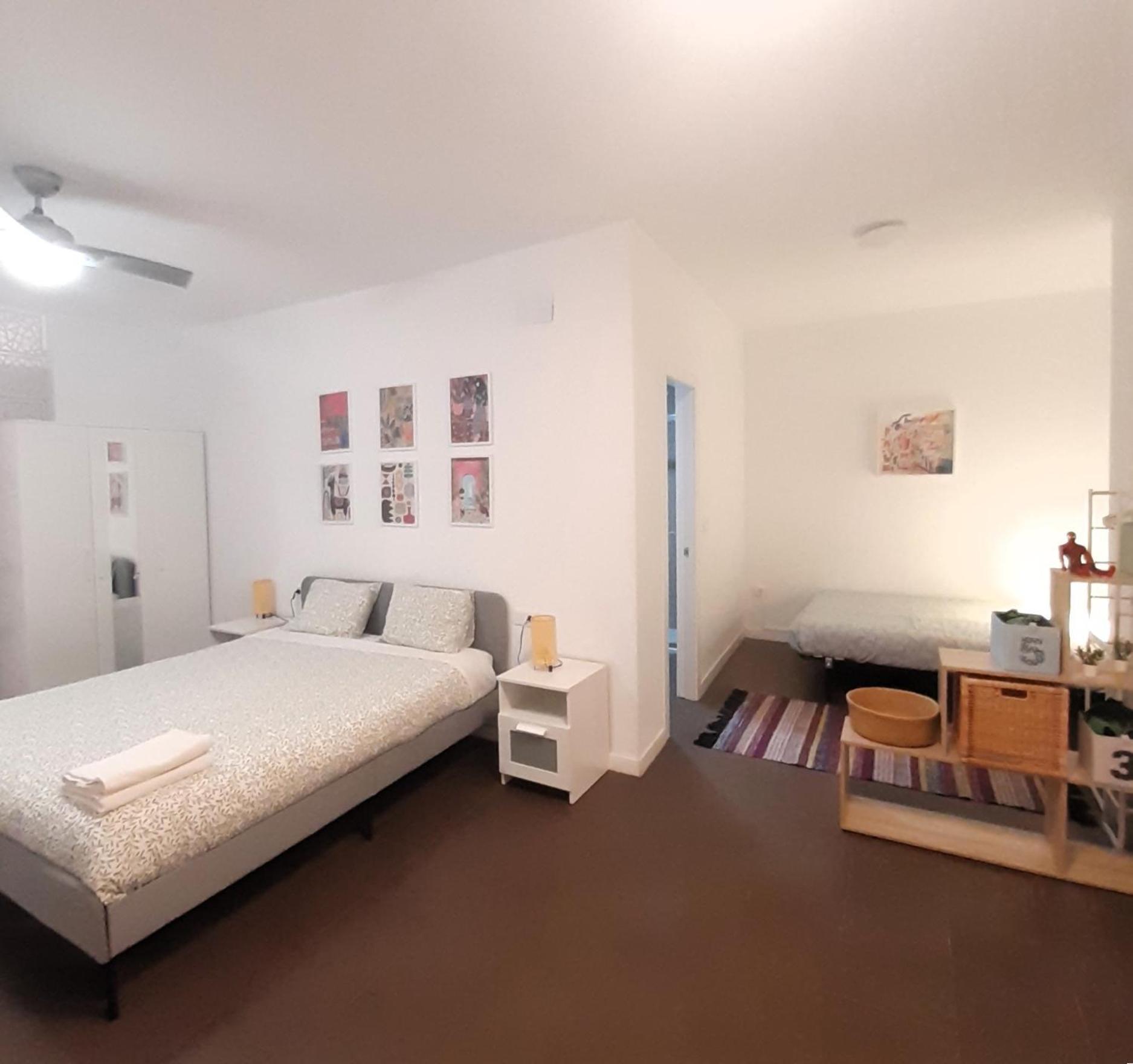 La Caramba Amplio Apartamento En La Playa マラガ エクステリア 写真