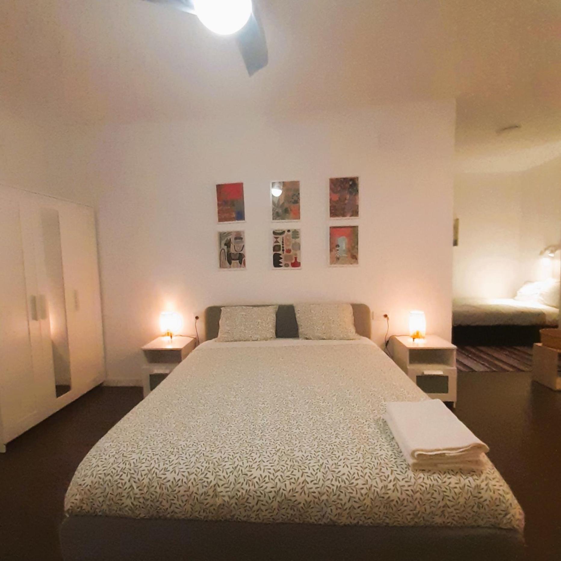 La Caramba Amplio Apartamento En La Playa マラガ エクステリア 写真